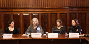 Una supervivent de càncer de Tortosa porta al Parlament el seu calvari amb la reconstrucció mamària