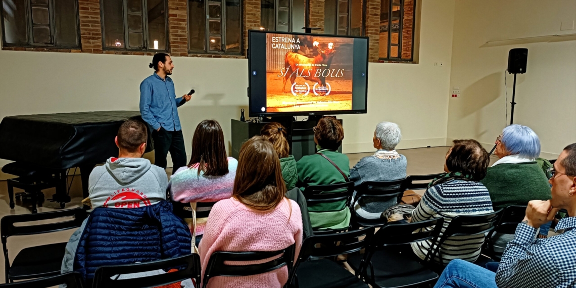 Neix ‘La mar comença aquí’, la campanya ecologista en contra de les deixalles marines al Delta de l’Ebre