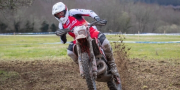 Àlex Puey guanya la primera prova de l’Estatal d’Enduro disputada a Galícia i el casenc Aleix Saumell ofereix un bon nivell