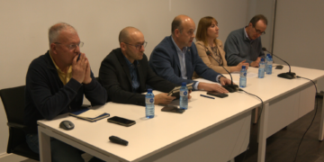 El Congrés Internacional sobre la Guerra Civil a l’Ebre fa parada a Flix i Gandesa