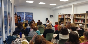 Una taula rodona reivindica l’emprenedoria femenina al 8M de Tivenys