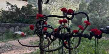 Freginals dóna el tret de sortida al Cafè en Lletres, el projecte itinerant de lectura amb autors del Montsià