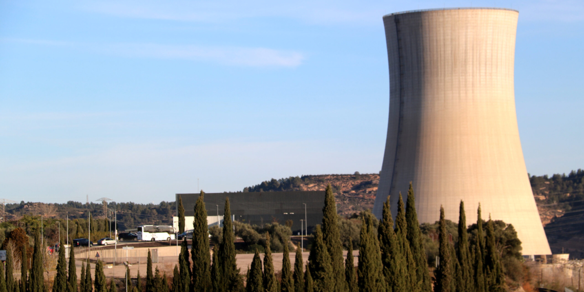 Comença la 29a recàrrega de combustible a la central nuclear Ascó II