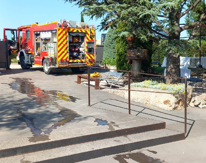 Evacuades 200 persones per un incendi al restaurant L’Antic Molí d’Ulldecona