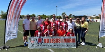 L’Amposta B guanya el torneig de futbol femení Montse Bertomeu organitzat per la UD Jesús i Maria