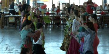 El festival Ràpita Olé porta l’ambient de la Feria de Sevilla a les Terres de l’Ebre