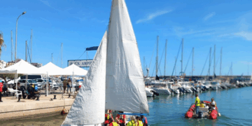 El Club Esportiu L’Àngel APASA celebra la III Jornada de Vela Inclusiva Territorial a l’Ampolla