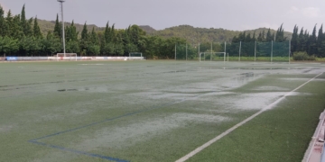 La pluja afecta els encontres de lliga entre el    Remolins-Bítem i el Catalònia i La Cava i la Pobla B