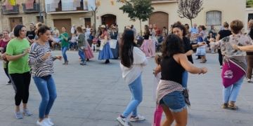 Ginestar es converteix en el cor de la jota amb la 14a Festa Comarcal