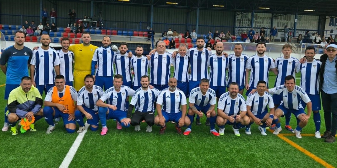 El Vinaròs guanya la final de la Copa de Futbol de Veterans de l’Ebre