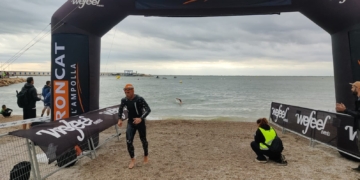 L’Ironcat 2025 fa història a l’Ampolla amb una jornada èpica de triatló