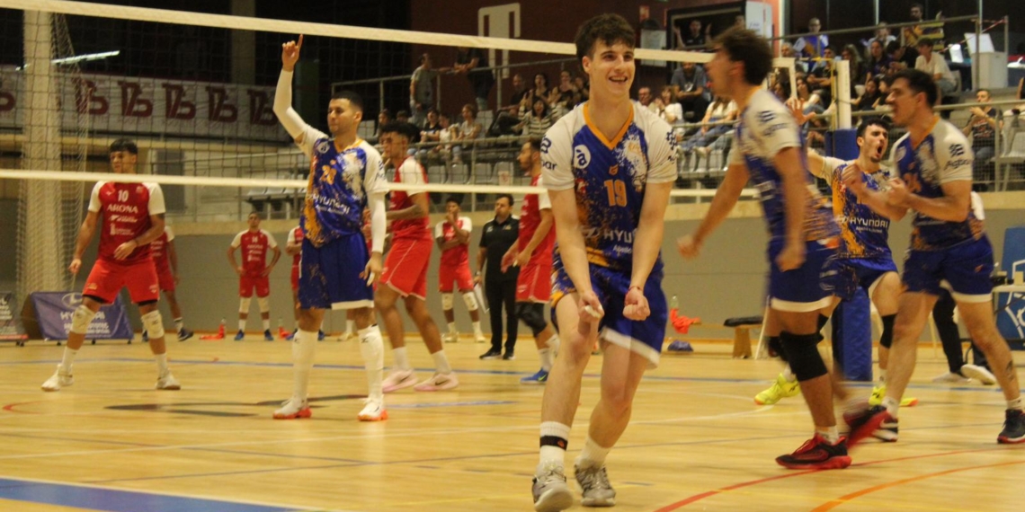 El Volei Roquetes buscarà el triomf a la pista del potent Barça