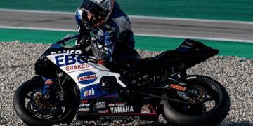 Íker Garcia cau a la prova del Campionat Júnior GP de Barcelona i el títol es decidirà a València