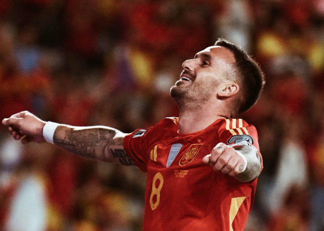 Aleix Garcia entra a la convocatòria d’Espanya per disputar els dos últims partits de classificació per al Mundial