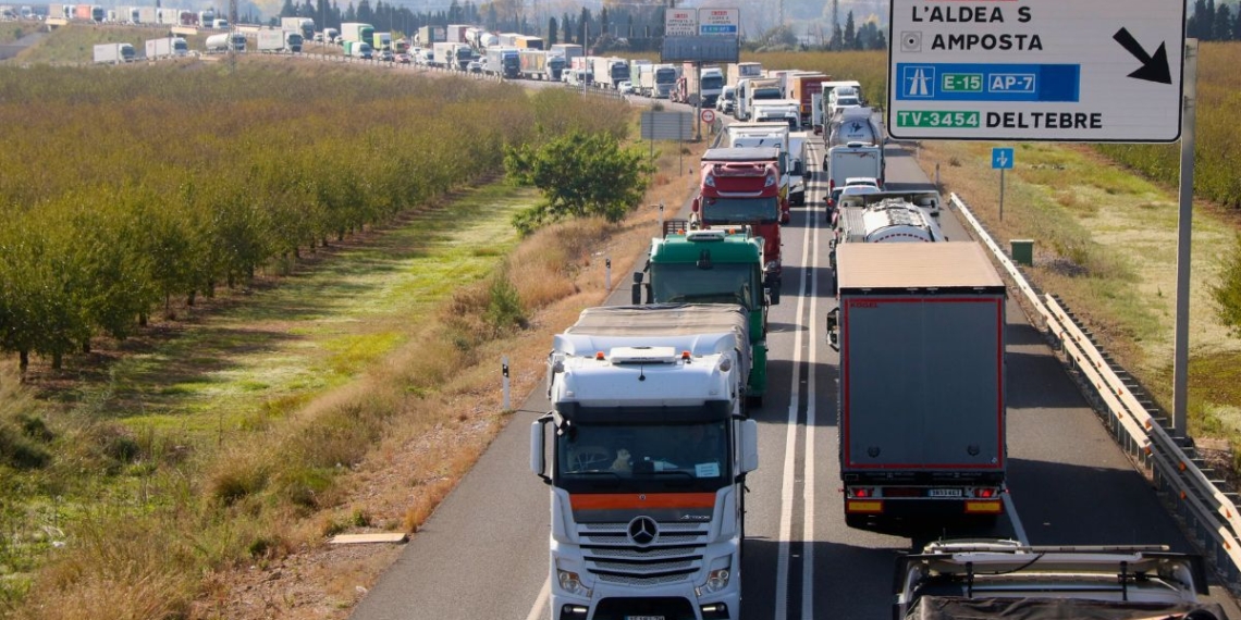 Accidente camiones ap 7