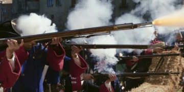 Tortosa viatja en el temps per recordar la Guerra de Successió i l’enfrontament entre les tropes austriacistes i borbòniques