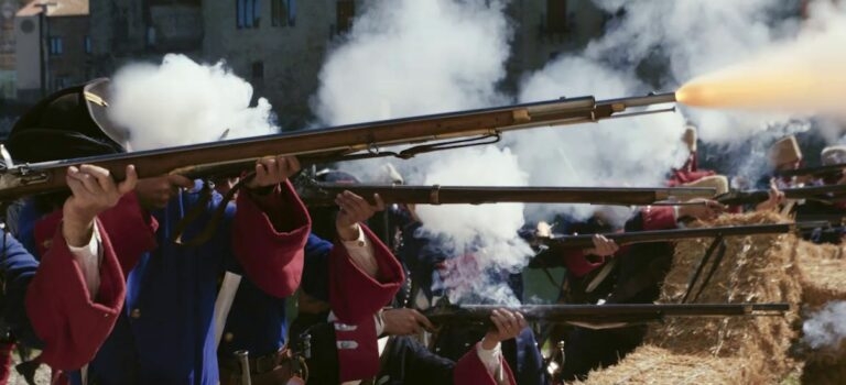 Tortosa viatja en el temps per recordar la Guerra de Successió i l’enfrontament entre les tropes austriacistes i borbòniques