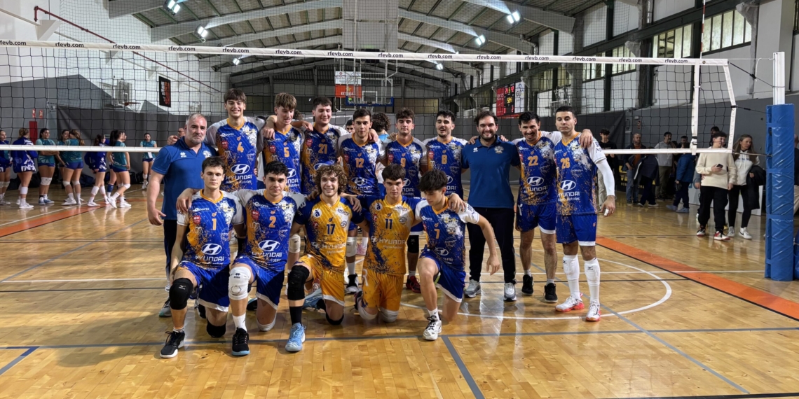 El Volei Roquetes remunta i supera (2-3) el Club Natació Sabadell en un gran partit