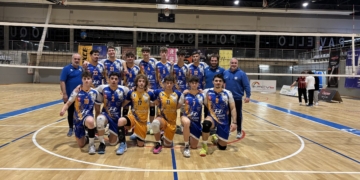 El Volei Roquetes remunta (3-2) al Cisneros La Laguna i suma el tercer triomf consecutiu