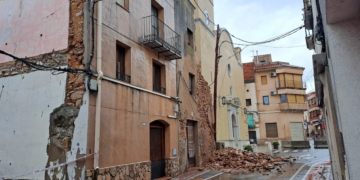 S’ensorra parcialment una casa al Perelló per la pluja sense causar ferits