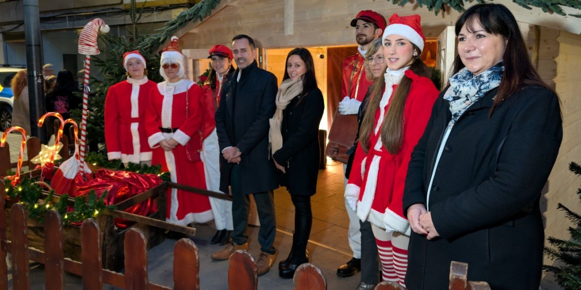 Tortosa estrena la caseta del Pare Noel amb diferents activitats per a tota la família