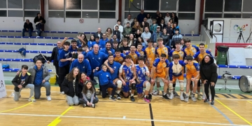 El Volei Roquetes supera (1-3) el Vinaròs i suma la sisena victòria consecutiva