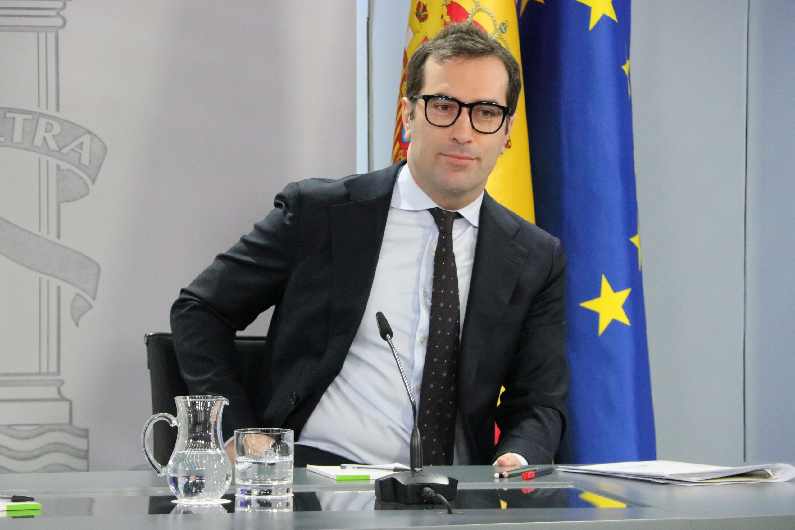 El govern espanyol proposa apujar l’SMI 37 euros mensuals en 14 pagues fins a situar-lo en 1.221 euros mensuals