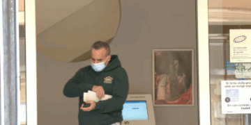 Salut retira l’obligatorietat de la mascareta a centres sanitaris i residències a partir d’aquest dimecres