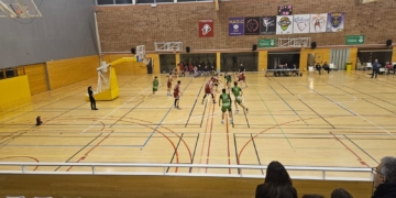 El CB Cantaires-Tortosa, molt mermat per les baixes, perd (72-57) a Viladecans