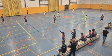 El sènior masculí del CE Tortosa perd (31-44) davant el Sant Martí