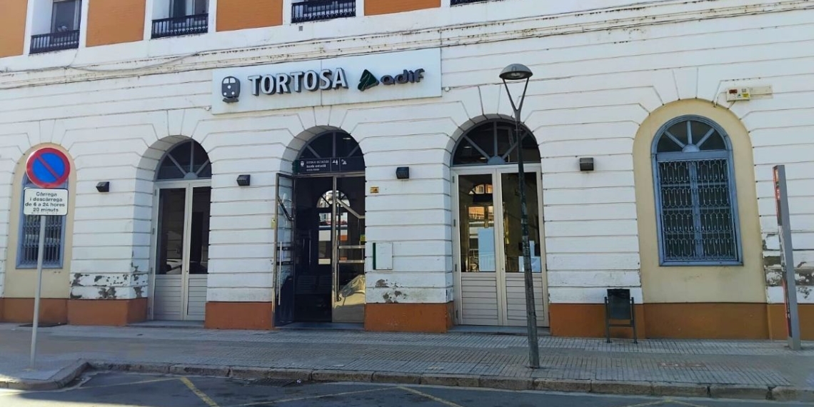 Estació de tren a Tortosa