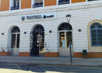 Estació de tren a Tortosa