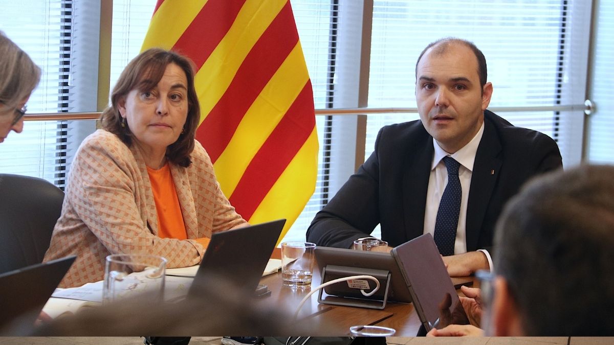 Els maquinistes, el Govern, Renfe i Adif pacten les condicions per restablir progressivament el servei de Rodalies