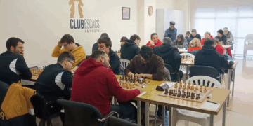 El Club Escacs Amposta es posa líder de Primera Divisió a la Lliga Catalana