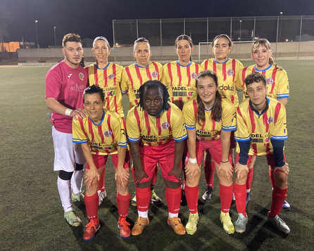 El Roquetenc femení supera (2-3) La Cava i fa un pas decisiu cap al títol de la Lliga de Futbol-7 de les Terres de l’Ebre