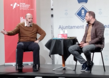 Males Herbes reivindica a Tortosa el paper de la dona a la ciència amb experiments per als més petits