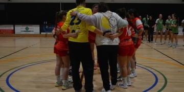 Derrota del sènior femení del CE Tortosa davant el Claret-Gràcia per 26-30