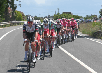 La III Clàssica Terres de l’Ebres consolida la seva identitat amb un recorregut vertebrador entre Alcanar i Paüls