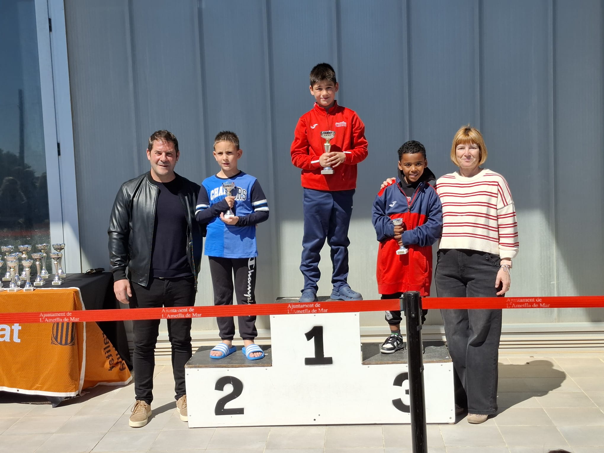 L’Ametlla de Mar acull la cloenda de la natació escolar del Baix Ebre