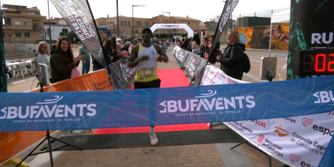 La Rapitenca aconsegueix una important victòria (2-1) contra el Joventut 25 de Setembre