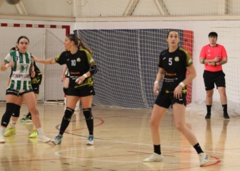 L’Handbol Amposta perd (41-23) contra el Sant Joan Despí B a la fase de permanència