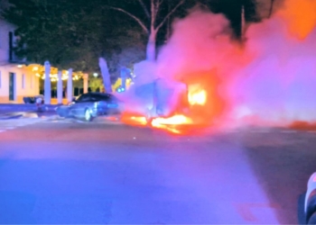 vehicles cremats roquetes