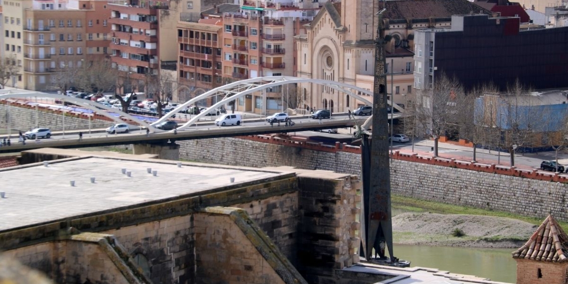 monumento batalla del ebro