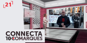 Concentració per reclamar el reconeixement legal de les identitats no binàries