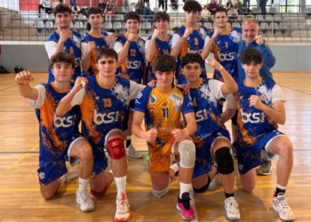 El juvenil masculí del Volei Roquetes assegura la presència als Campionats d’Espanya