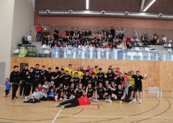 El sènior masculí de l’Handbol Amposta ascendeix a la Segona Catalana