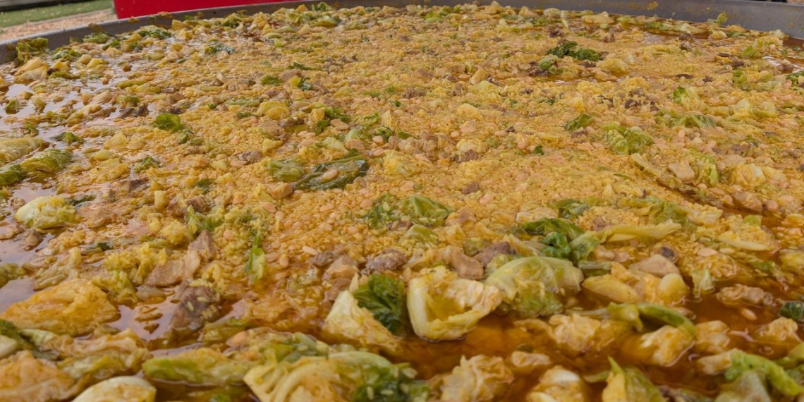 L’Aldea serveix més de 550 racions en una 17a Diada de l’Arròs, Col i Fesols marcada per la germanor