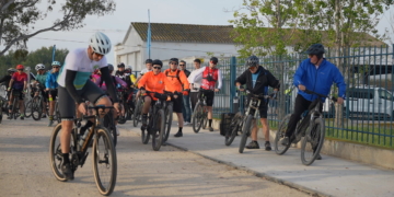 Primeres passejades pel nou tram de la Via Verda