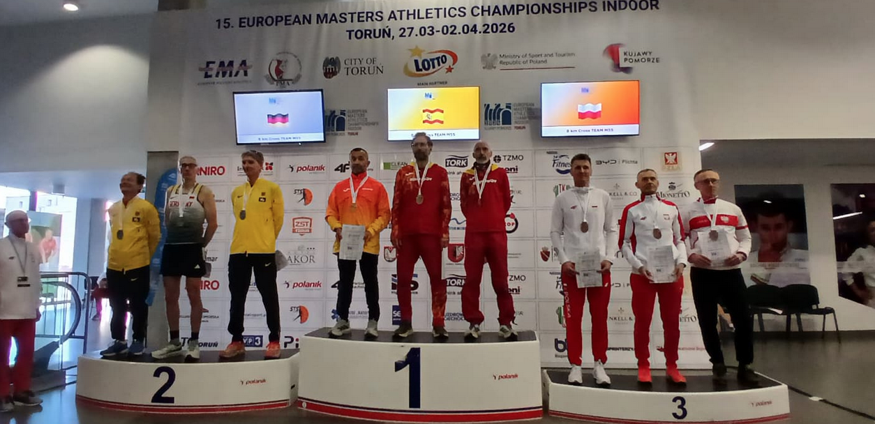 Ferran de Torres guanya l’or per equips amb Espanya al cros de l’Europeu Master de Polònia