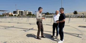 Deltebre acull aquest cap de setmana el segon triatló més gran de Catalunya amb un rècord de 1.610 esportistes inscrits